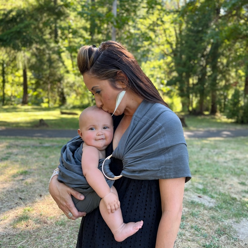 Wildbird ring sling. Charcoal grey. Very gently used